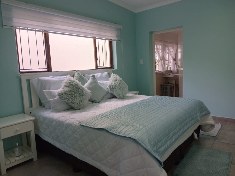 To Let 3 Bedroom Property for Rent in Margate KwaZulu-Natal