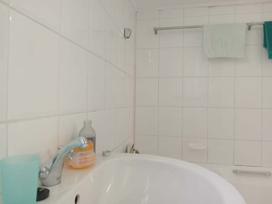 To Let 3 Bedroom Property for Rent in Margate KwaZulu-Natal