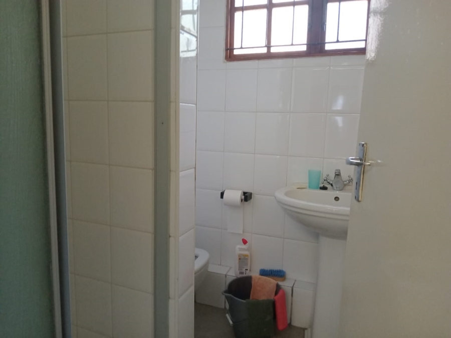 To Let 3 Bedroom Property for Rent in Margate KwaZulu-Natal