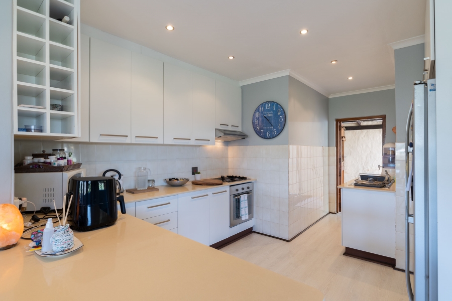 3 Bedroom Property for Sale in Riverside KwaZulu-Natal