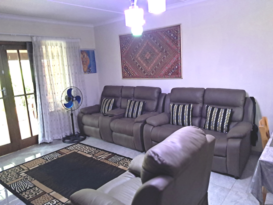 2 Bedroom Property for Sale in Chasedene KwaZulu-Natal
