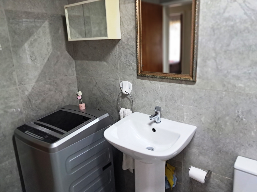 2 Bedroom Property for Sale in Chasedene KwaZulu-Natal