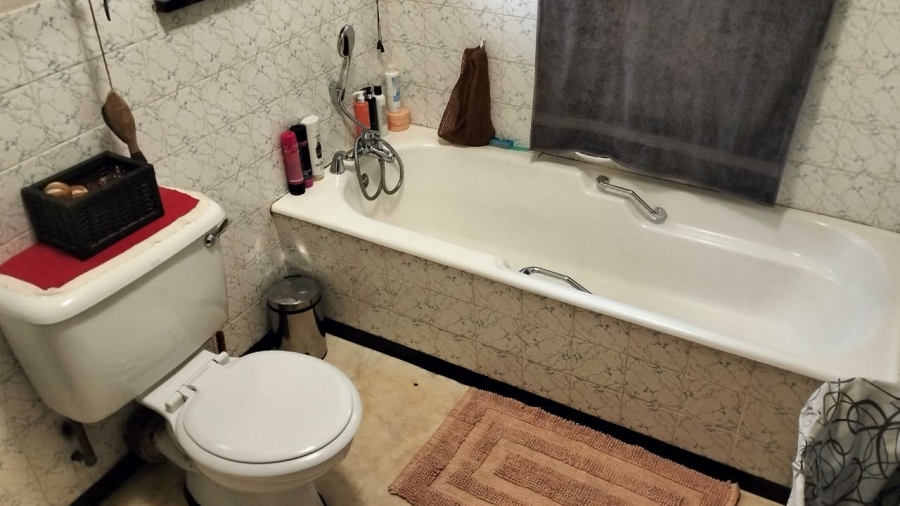 3 Bedroom Property for Sale in Boughton KwaZulu-Natal