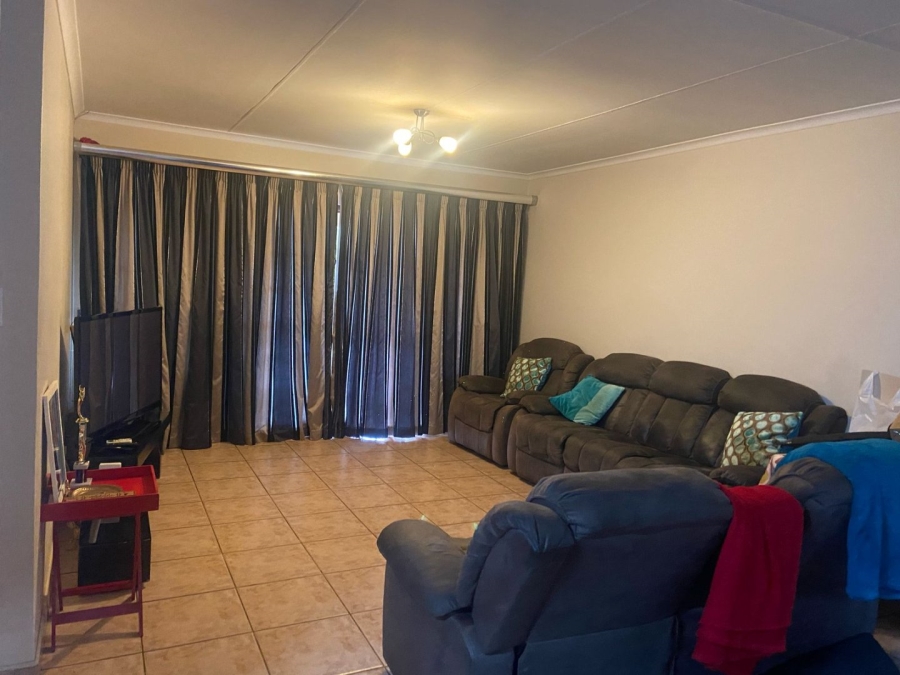 3 Bedroom Property for Sale in Lincoln Meade KwaZulu-Natal