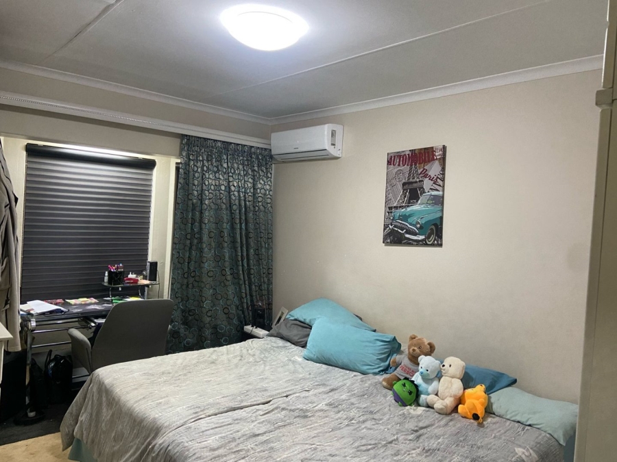 3 Bedroom Property for Sale in Lincoln Meade KwaZulu-Natal