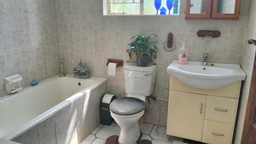 4 Bedroom Property for Sale in Prestbury KwaZulu-Natal