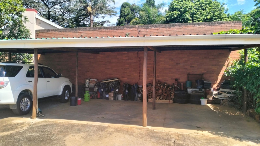 4 Bedroom Property for Sale in Prestbury KwaZulu-Natal