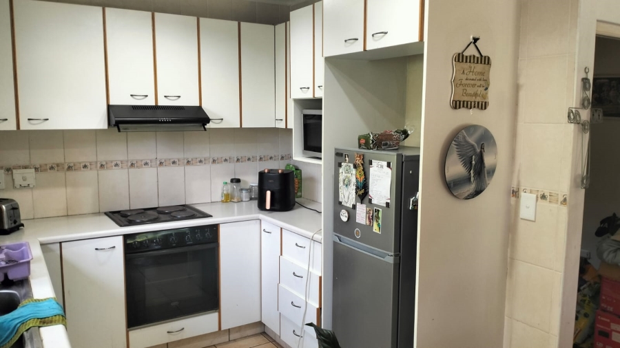 4 Bedroom Property for Sale in Prestbury KwaZulu-Natal