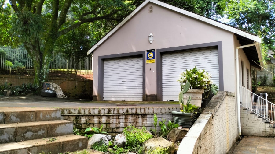 4 Bedroom Property for Sale in Chase Valley Heights KwaZulu-Natal