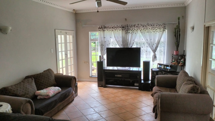 4 Bedroom Property for Sale in Chase Valley Heights KwaZulu-Natal