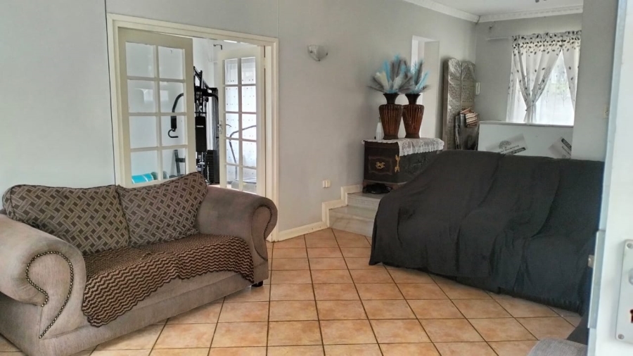 4 Bedroom Property for Sale in Chase Valley Heights KwaZulu-Natal