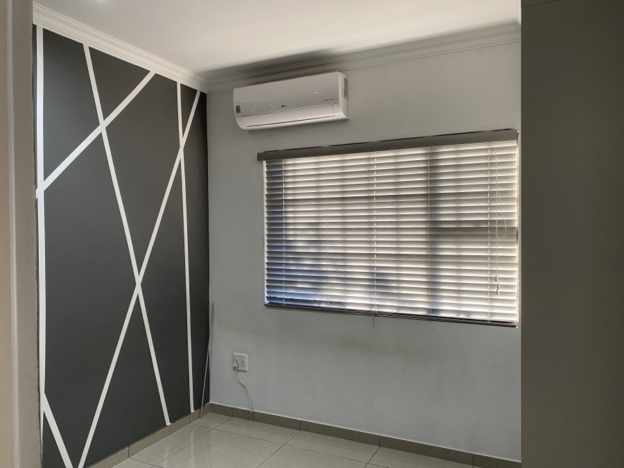 3 Bedroom Property for Sale in Seaward Estate KwaZulu-Natal