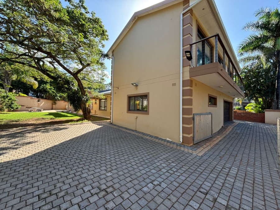 5 Bedroom Property for Sale in Ballito Central KwaZulu-Natal