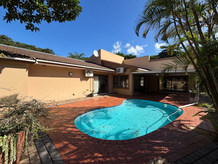 5 Bedroom Property for Sale in Ballito Central KwaZulu-Natal