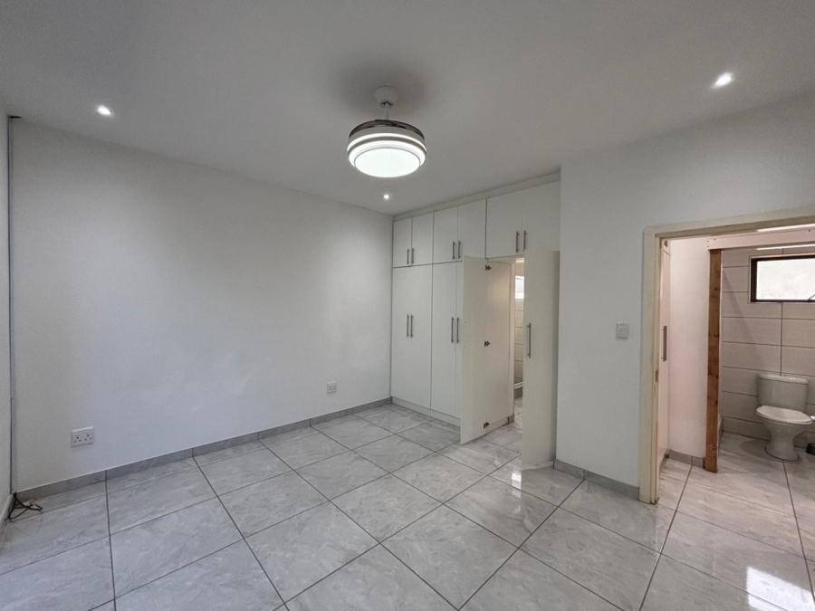 5 Bedroom Property for Sale in Ballito Central KwaZulu-Natal