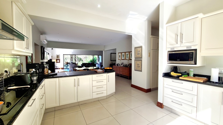 6 Bedroom Property for Sale in Pennington KwaZulu-Natal