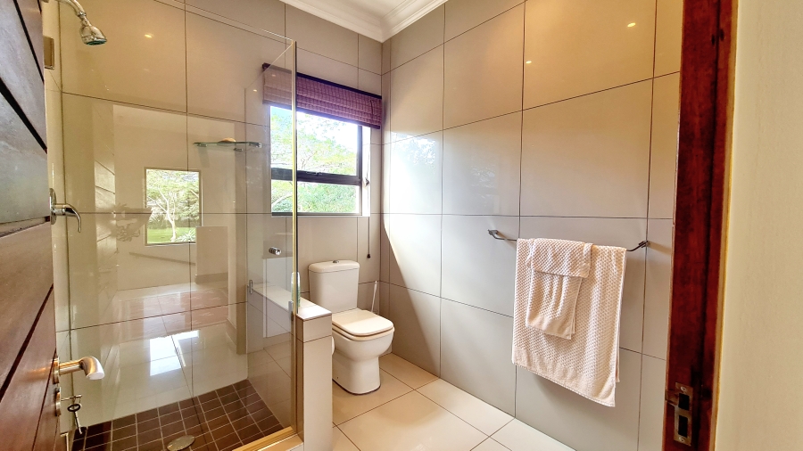 6 Bedroom Property for Sale in Pennington KwaZulu-Natal