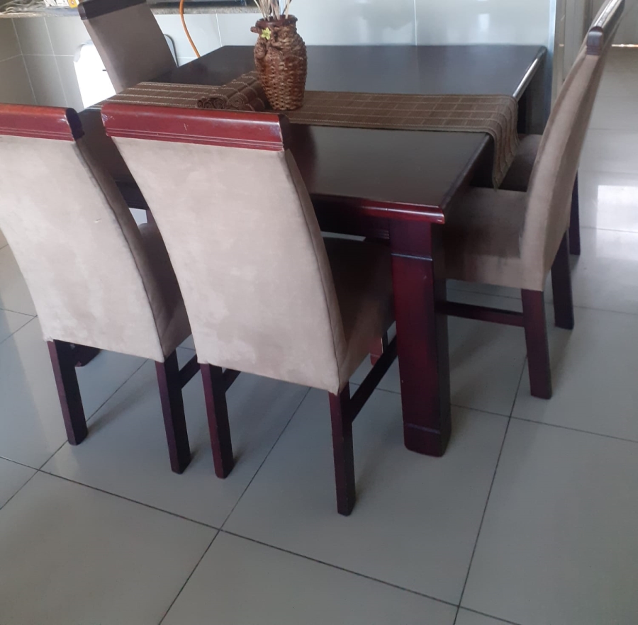 3 Bedroom Property for Sale in St Michaels On Sea KwaZulu-Natal