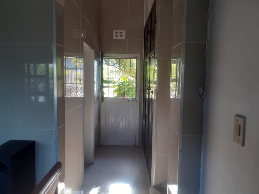 3 Bedroom Property for Sale in St Michaels On Sea KwaZulu-Natal