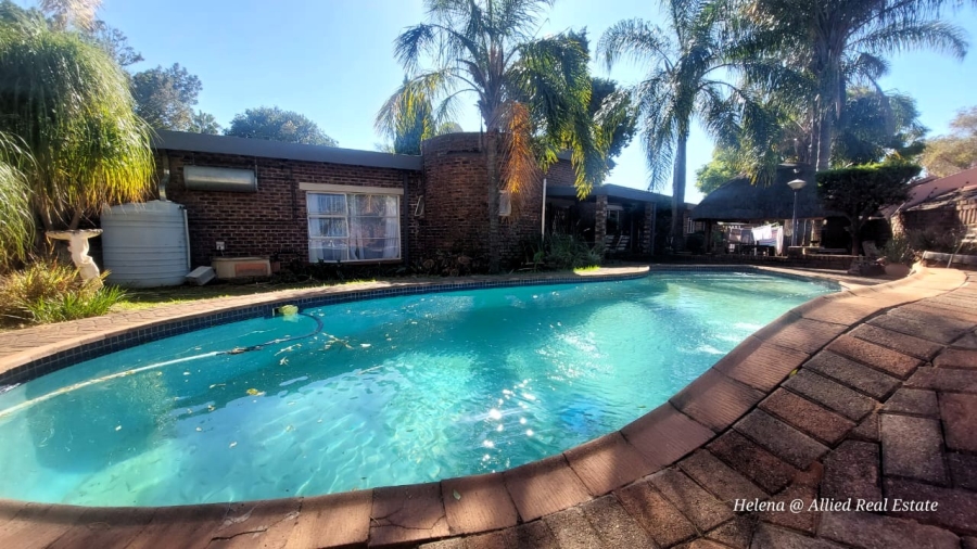 4 Bedroom Property for Sale in Pioneer Park KwaZulu-Natal