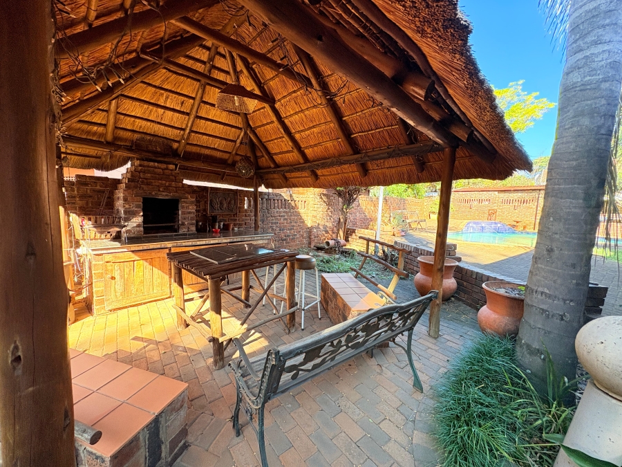 4 Bedroom Property for Sale in Pioneer Park KwaZulu-Natal