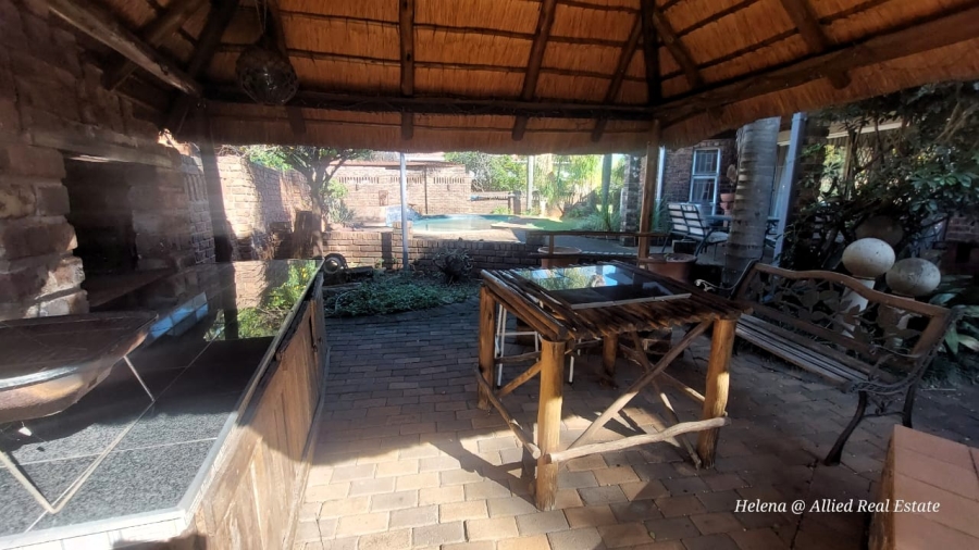 4 Bedroom Property for Sale in Pioneer Park KwaZulu-Natal