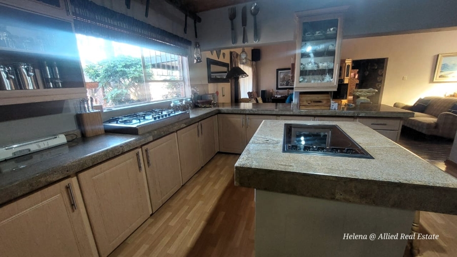 4 Bedroom Property for Sale in Pioneer Park KwaZulu-Natal