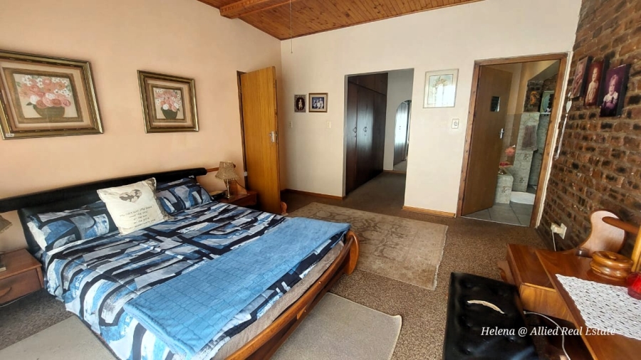 4 Bedroom Property for Sale in Pioneer Park KwaZulu-Natal