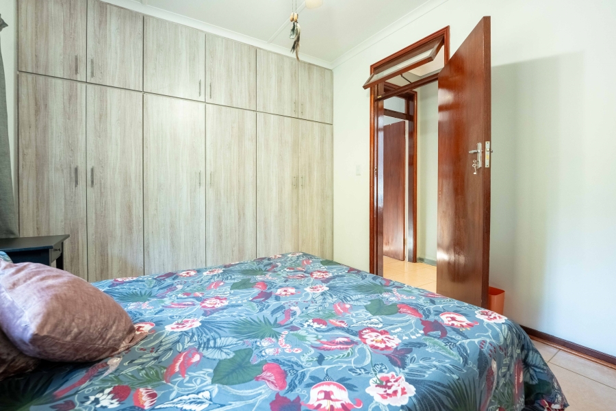 4 Bedroom Property for Sale in Amanzimtoti KwaZulu-Natal