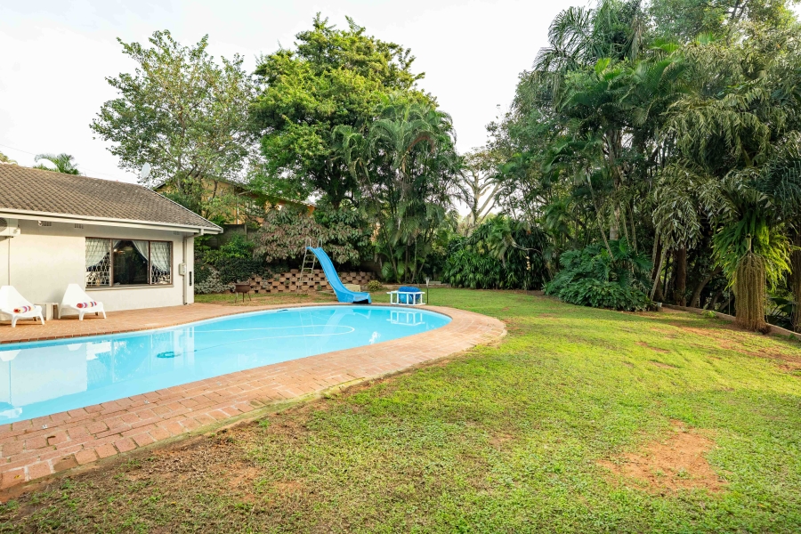 4 Bedroom Property for Sale in Amanzimtoti KwaZulu-Natal