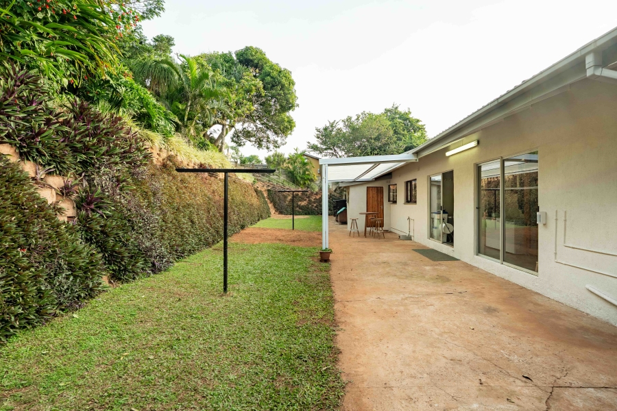 4 Bedroom Property for Sale in Amanzimtoti KwaZulu-Natal