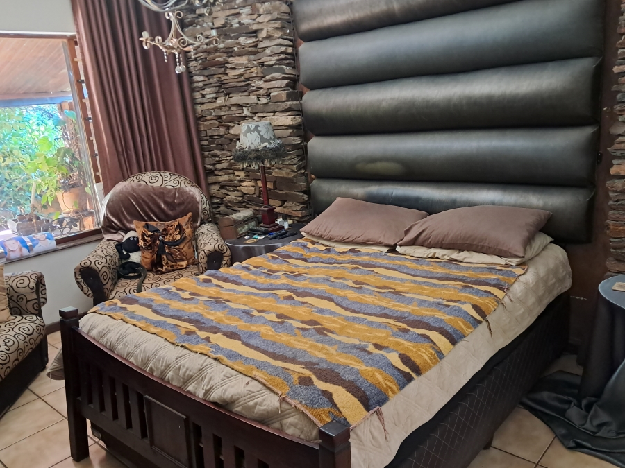 2 Bedroom Property for Sale in Montrose KwaZulu-Natal