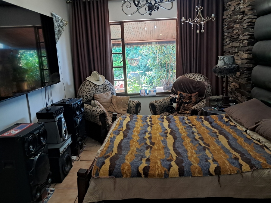 2 Bedroom Property for Sale in Montrose KwaZulu-Natal