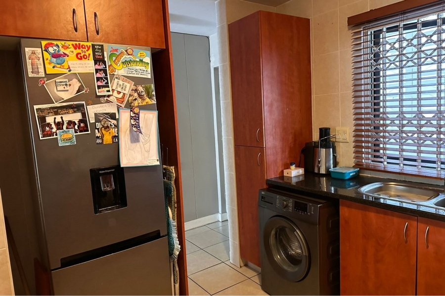 2 Bedroom Property for Sale in Morningside KwaZulu-Natal