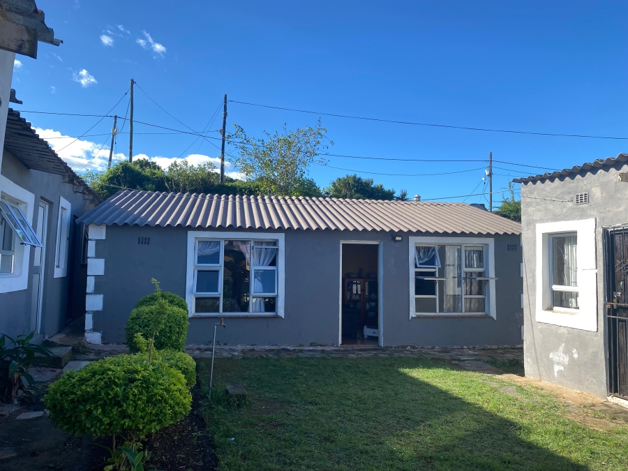 10 Bedroom Property for Sale in Umlazi F KwaZulu-Natal