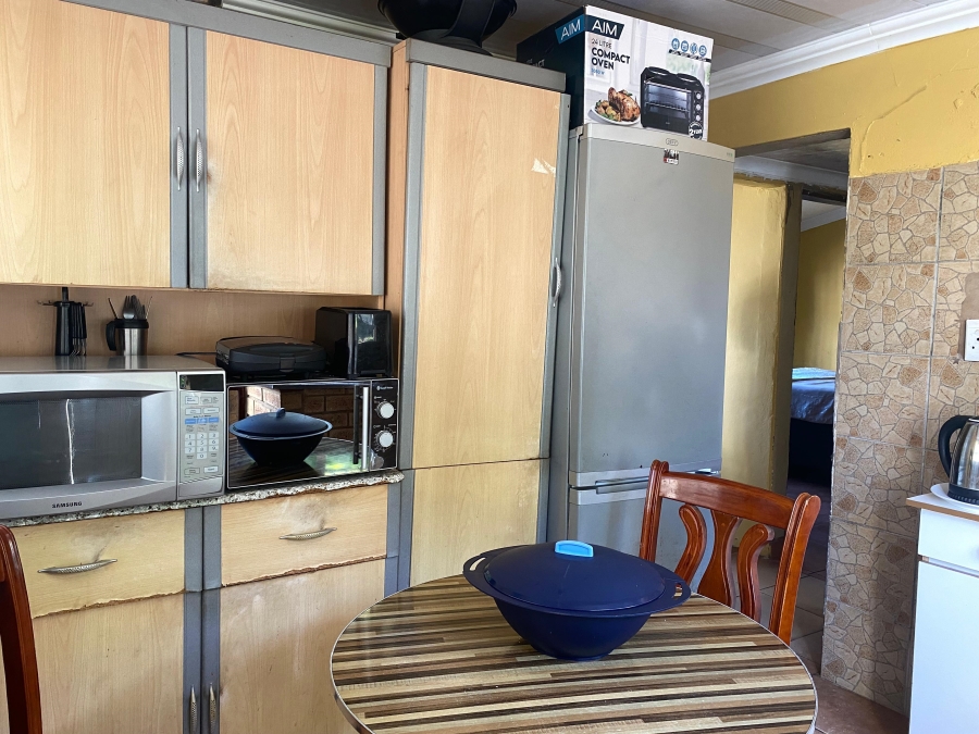 10 Bedroom Property for Sale in Umlazi F KwaZulu-Natal