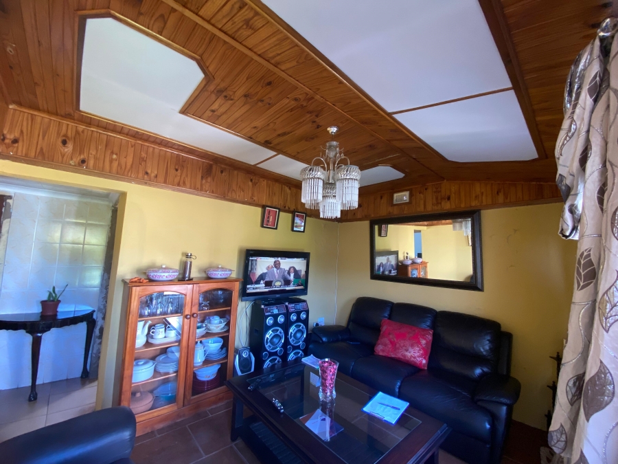 10 Bedroom Property for Sale in Umlazi F KwaZulu-Natal