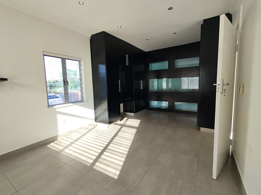 To Let 2 Bedroom Property for Rent in Bluff KwaZulu-Natal