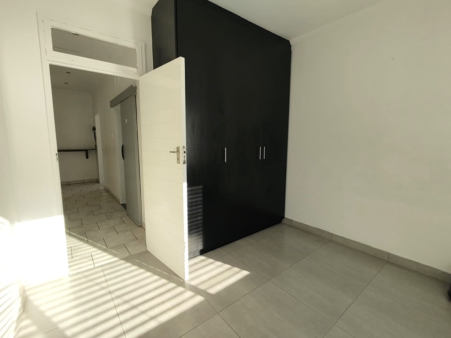 To Let 2 Bedroom Property for Rent in Bluff KwaZulu-Natal