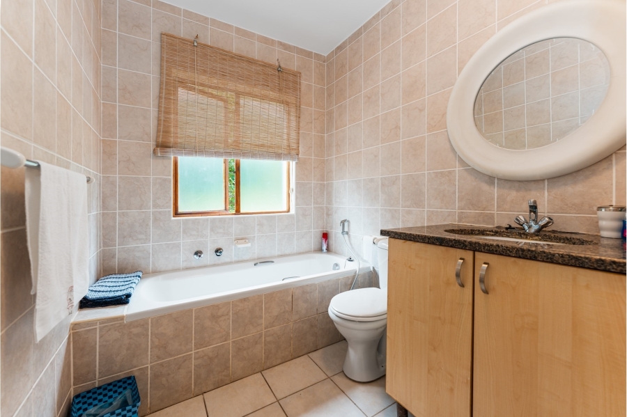 3 Bedroom Property for Sale in Wakenshaw Estate KwaZulu-Natal