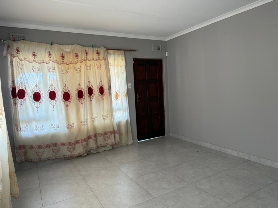 To Let 3 Bedroom Property for Rent in Kharwastan KwaZulu-Natal