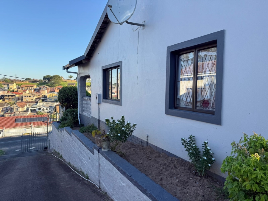 To Let 2 Bedroom Property for Rent in Kharwastan KwaZulu-Natal