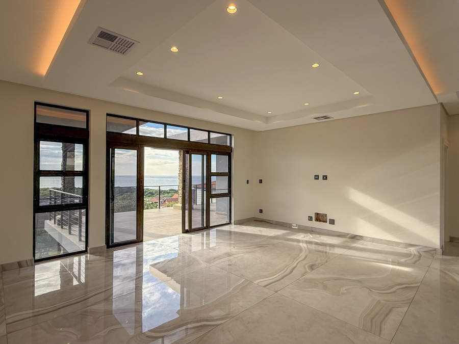 6 Bedroom Property for Sale in Izinga KwaZulu-Natal