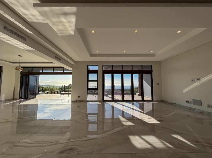 6 Bedroom Property for Sale in Izinga KwaZulu-Natal