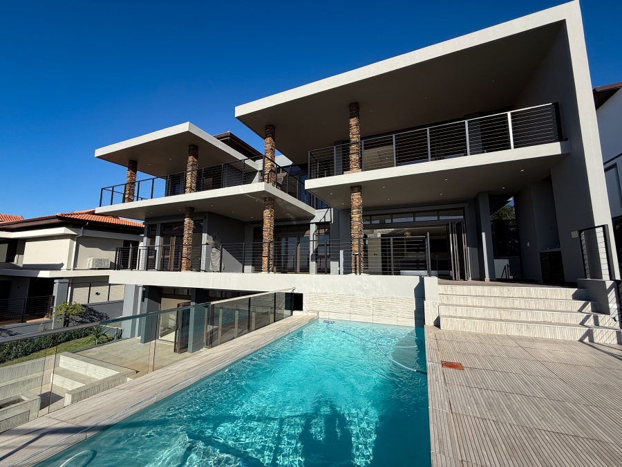6 Bedroom Property for Sale in Izinga KwaZulu-Natal