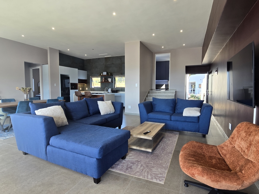 3 Bedroom Property for Sale in Shakas Rock KwaZulu-Natal
