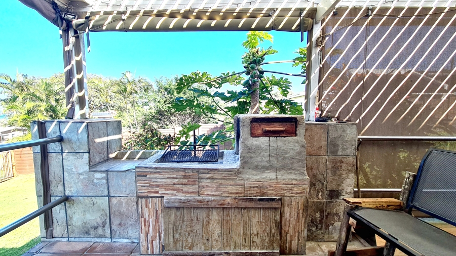 3 Bedroom Property for Sale in Kelso KwaZulu-Natal