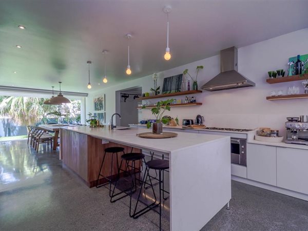 5 Bedroom Property for Sale in Umhlanga KwaZulu-Natal