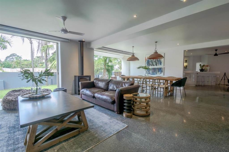 5 Bedroom Property for Sale in Umhlanga KwaZulu-Natal