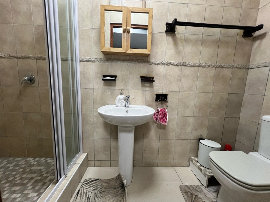 3 Bedroom Property for Sale in La Mercy KwaZulu-Natal